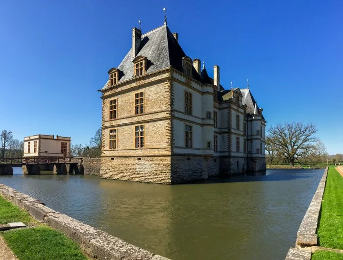 The Château de Cormatin, surrounded by its moat