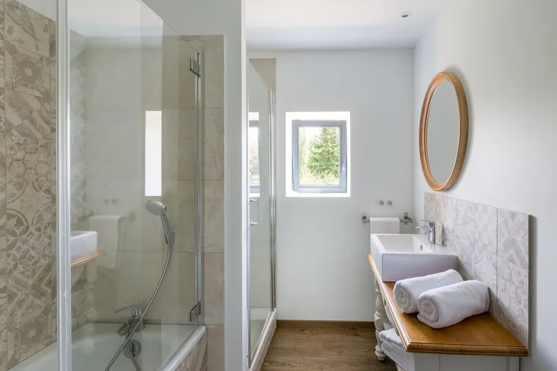 La salle de bain du Fenil